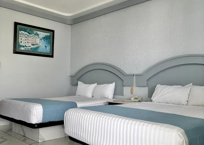 Hotel Playa Marina